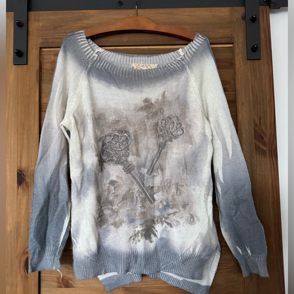 Lovely Sweater gray